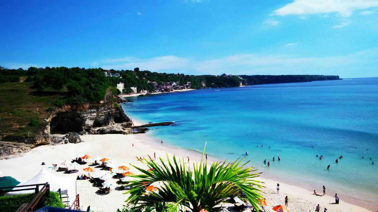 中國制造電廠 讓巴厘島夜晚不再漆黑